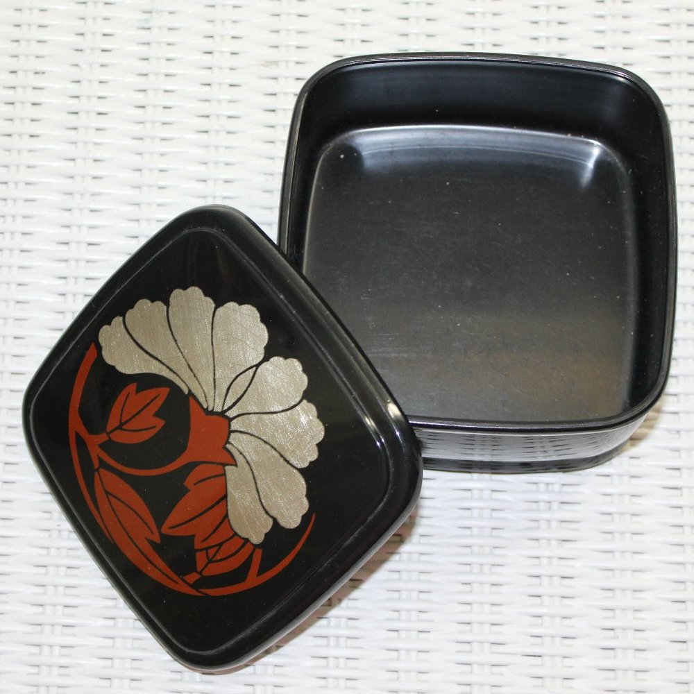 Vintage Ultima II Exclusive Japan Plastic Lacquer Trinket/Jewelry box